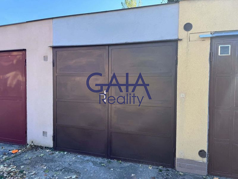 Prodej garáže 20 m2 nedaleko centra města – fotografie 3