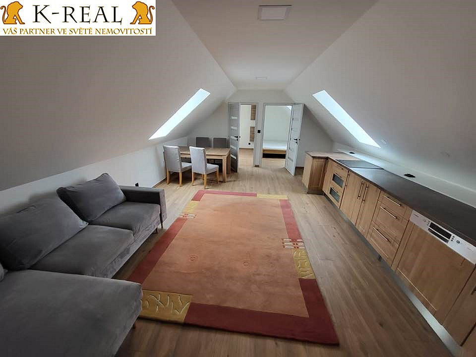 Pronájem bytu 3+kk 70 m²