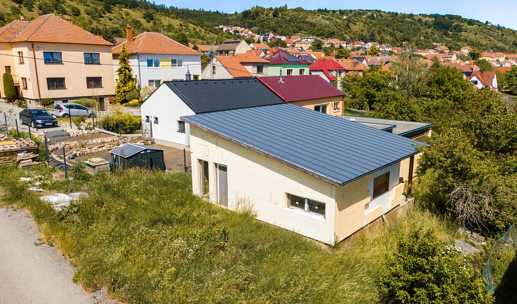 Prodej domu 117 m² s pozemkem 885 m², Viničné Šumice – náhled fotky 2