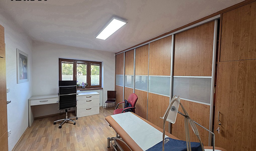 Prodej domu 121 m² s pozemkem 426 m², Bruntál – náhled fotky 8