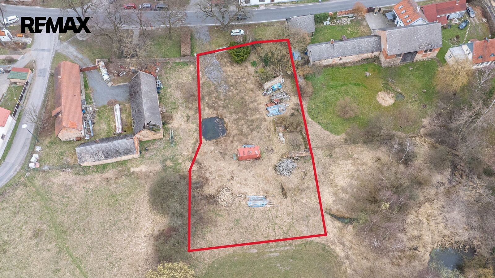 Prodej stavebního pozemku 1 943 m² – fotografie 5