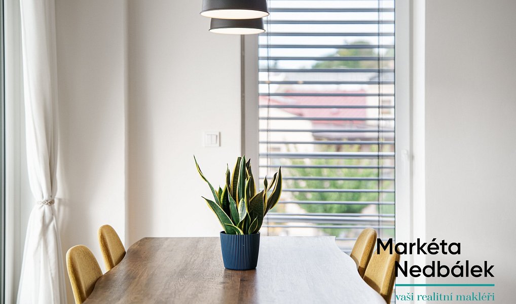 Prodej bytu 4+kk 111 m², Vsetín – náhled fotky 3