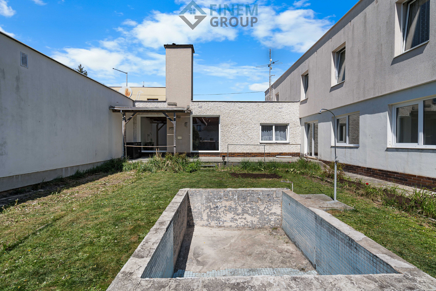 Prodej domu 189 m² s pozemkem 394 m² — photo 2