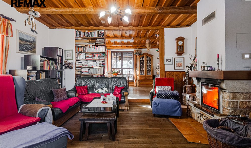 Prodej domu 267 m² s pozemkem 2 283 m², Dolní Bousov – náhled fotky 4