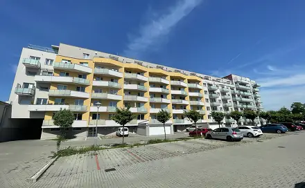 Pronájem bytu 1+kk 35 m²