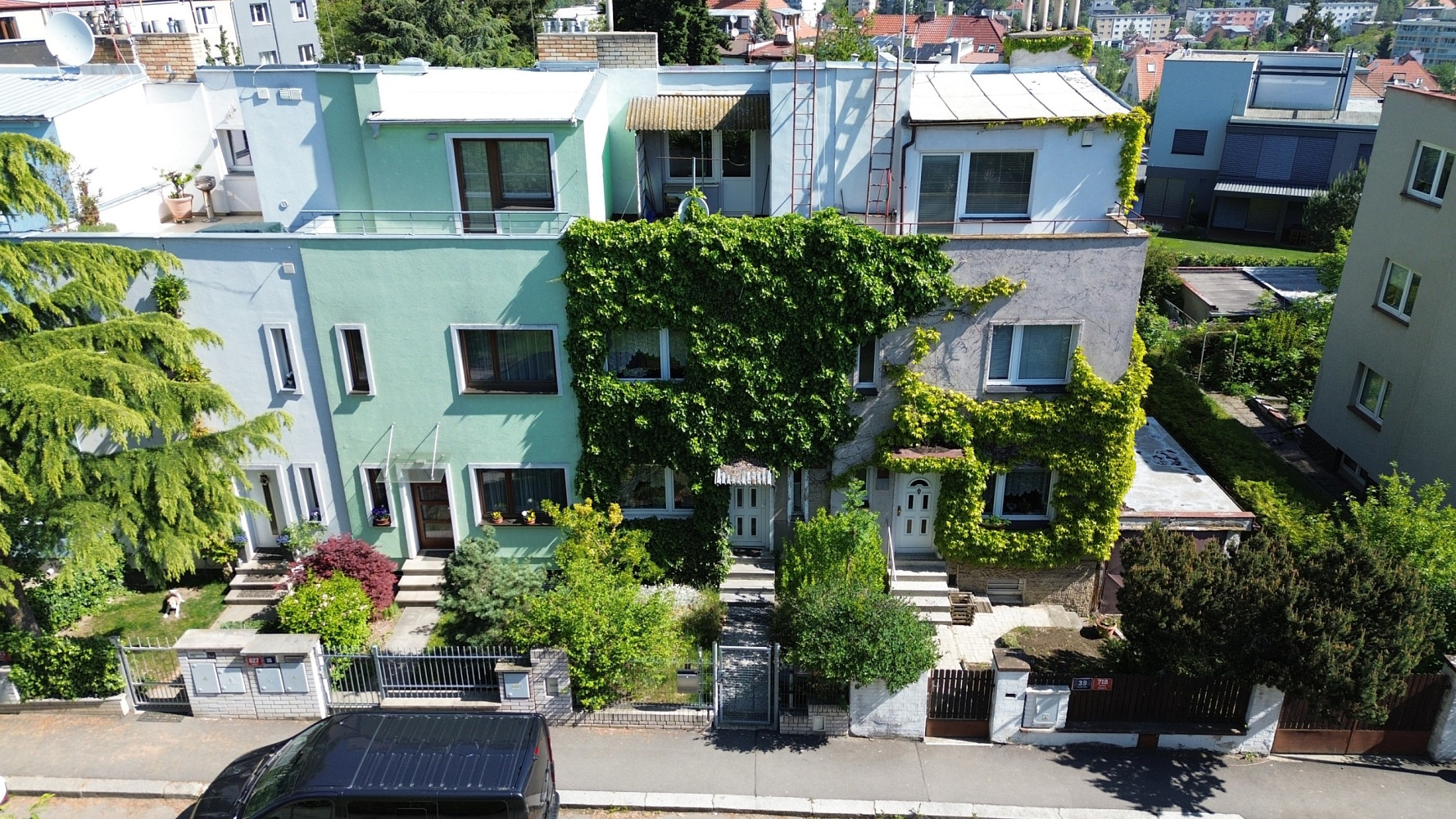 Prodej domu 95 m² s pozemkem 192 m²