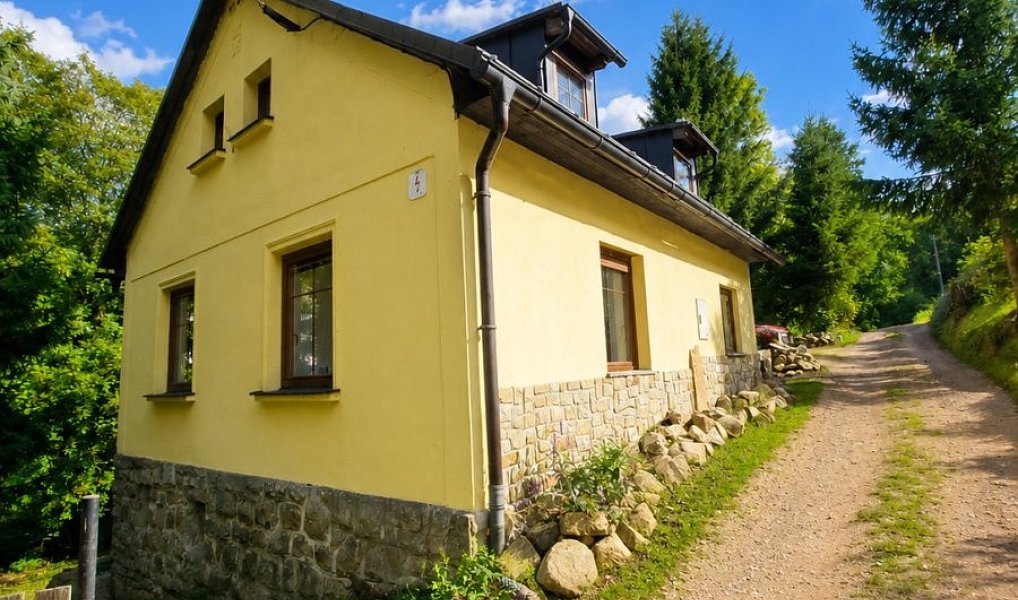 Prodej domu 92 m² s pozemkem 1 544 m², Bernartice – náhled fotky 4