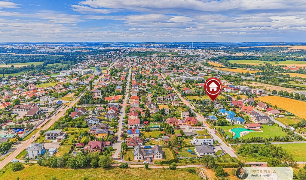 Prodej domu 305 m² s pozemkem 1 174 m², Plzeň – náhled fotky 33