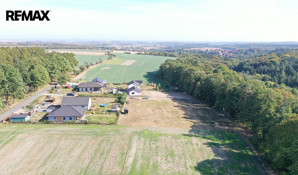 Prodej stavebního pozemku 1 431 m², Hradečno – náhled fotky 12