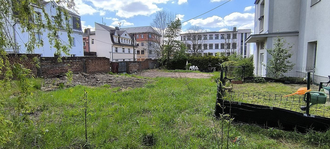Prodej stavebního pozemku 566 m² – fotografie 4