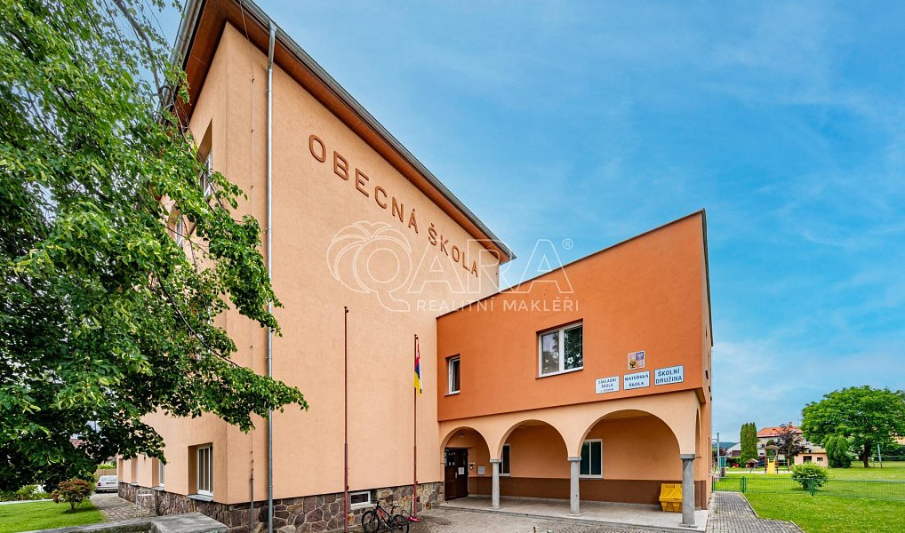 Prodej domu 250 m² s pozemkem 468 m², Tlustice – náhled fotky 33