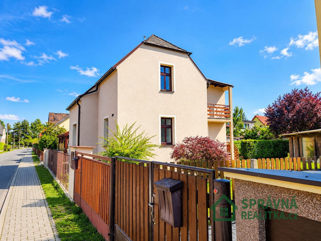 Prodej domu 133 m² s pozemkem 561 m² – fotografie 3