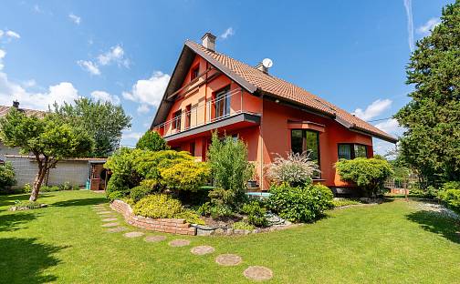 Prodej domu 203 m² s pozemkem 528 m², Uherské Hradiště - Jarošov