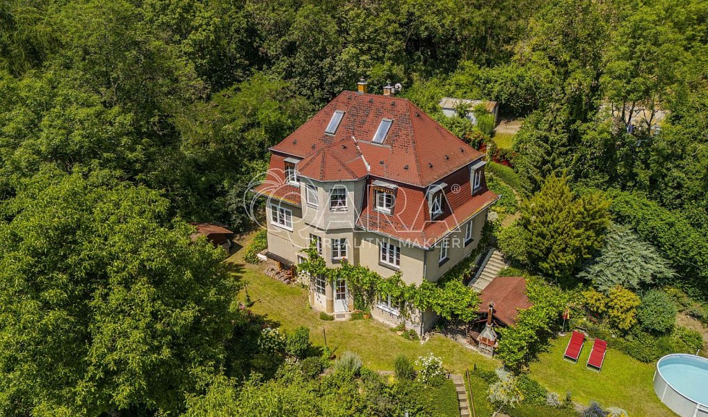 Prodej domu 244 m² s pozemkem 1 821 m², Roztoky – náhled fotky 2