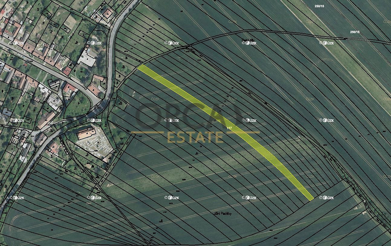 Prodej pole 348 m²