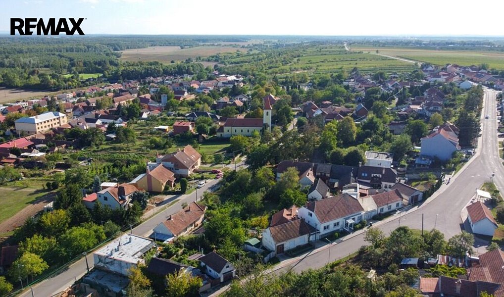 Prodej domu 160 m² s pozemkem 947 m², Týnec – náhled fotky 4