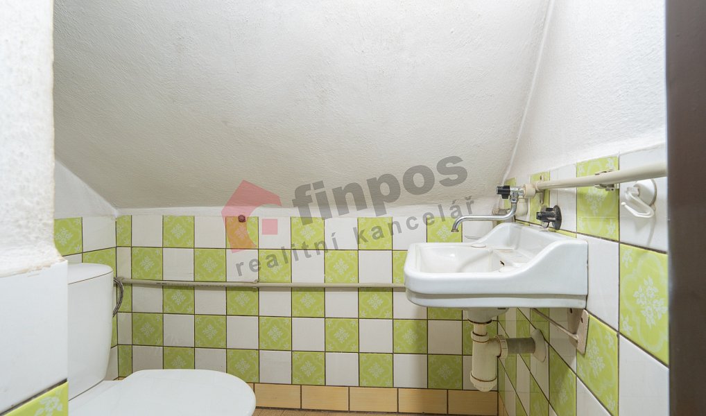 Prodej domu 250 m² s pozemkem 927 m², Kunžak – náhled fotky 25