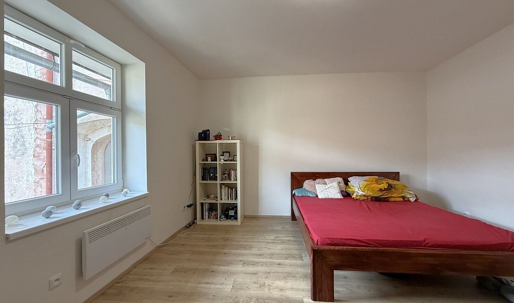 Prodej domu 426 m² s pozemkem 836 m², Volyně – náhled fotky 12
