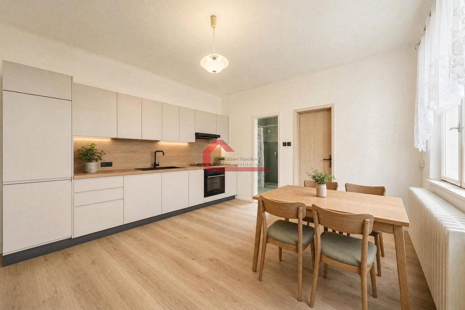 Prodej domu 195 m² s pozemkem 487 m² – fotografie 4