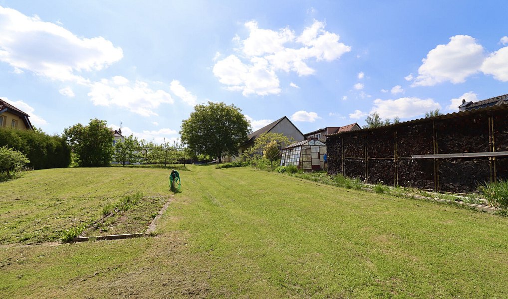 Prodej domu 171 m² s pozemkem 2 693 m², Strážkovice – náhled fotky 20