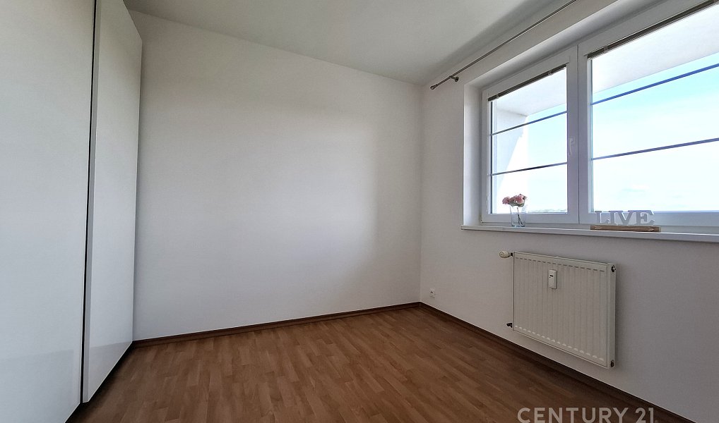 Pronájem bytu 3+kk 67 m², Benešov – náhled fotky 4