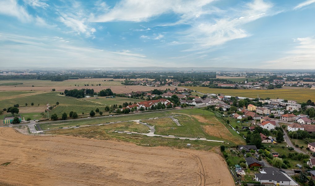 Prodej stavebního pozemku 1 152 m², Ráby – náhled fotky 4