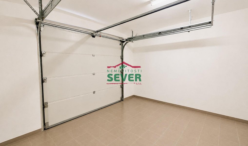 Prodej domu 194 m² s pozemkem 197 m², Teplice – náhled fotky 21