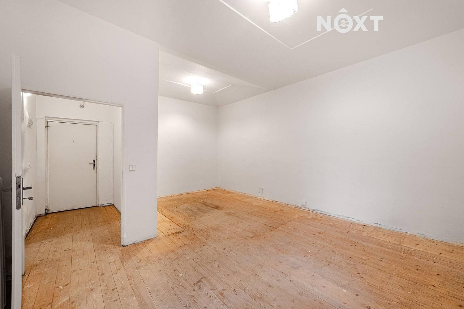 Prodej kanceláře 123 m² — photo 2