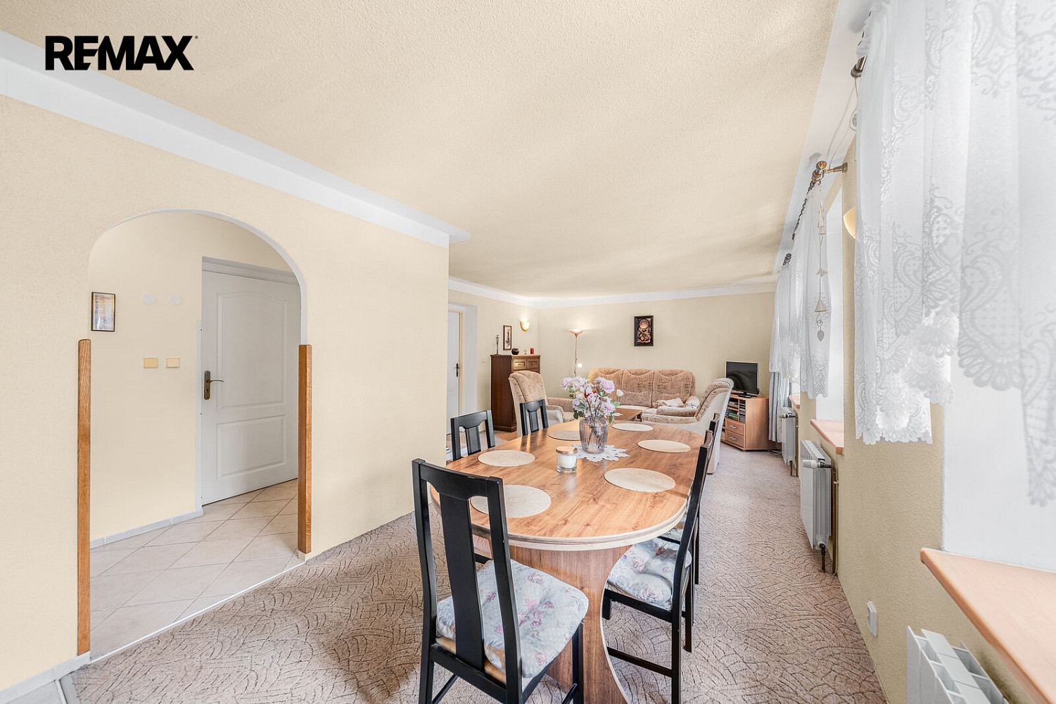 Prodej domu 269 m² s pozemkem 749 m² – fotografie 3
