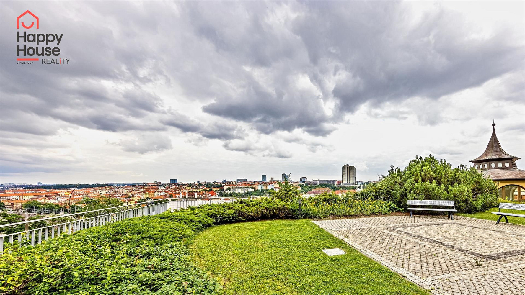 Pronájem bytu 2+kk 60 m² – fotografie 4
