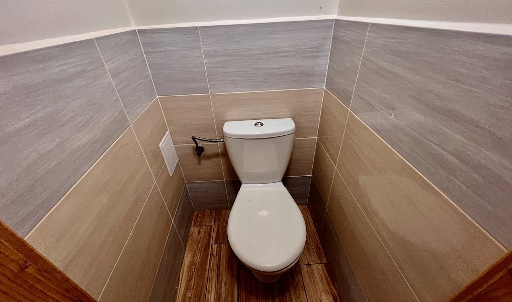 Pronájem bytu 3+1 72 m², Mikulášovice – náhled fotky 3