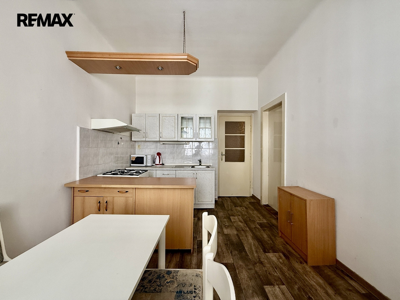 Pronájem bytu 1+1 50 m² – pohled 2