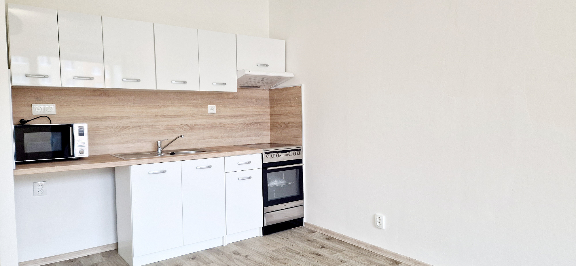 Pronájem bytu 1+kk 30 m² — photo 4