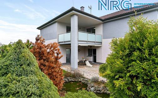 Prodej domu 230 m² s pozemkem 978 m², Na Chrastech, Vejprnice, okres Plzeň-sever