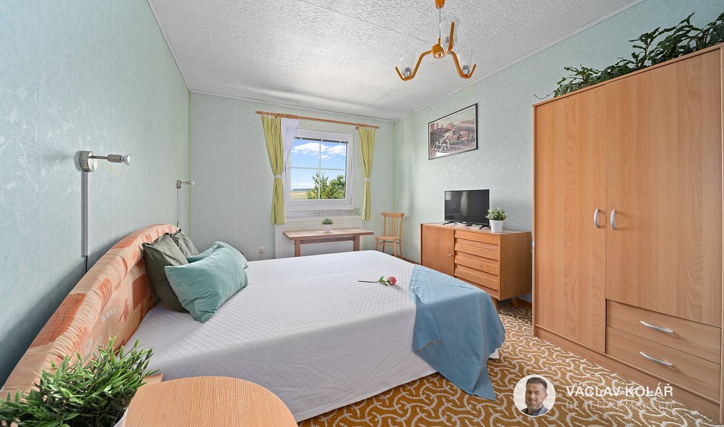 Prodej domu 310 m², Třebnouševes – náhled fotky 27