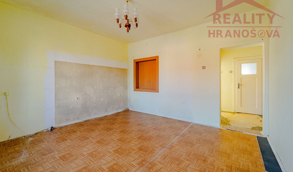 Prodej domu 200 m² s pozemkem 459 m², Ostrava – náhled fotky 3