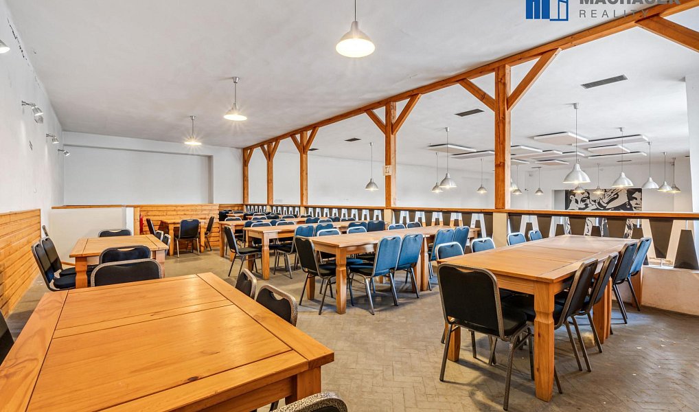 Prodej restaurace 669 m², Duchcov – náhled fotky 27