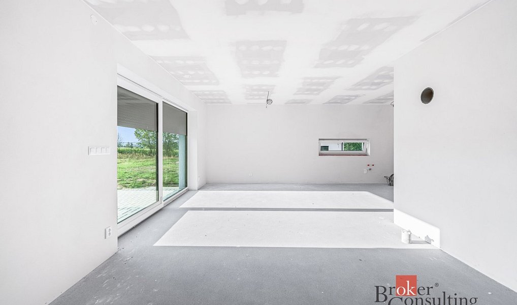 Prodej domu 137 m² s pozemkem 937 m², Kamenný Újezd – náhled fotky 3