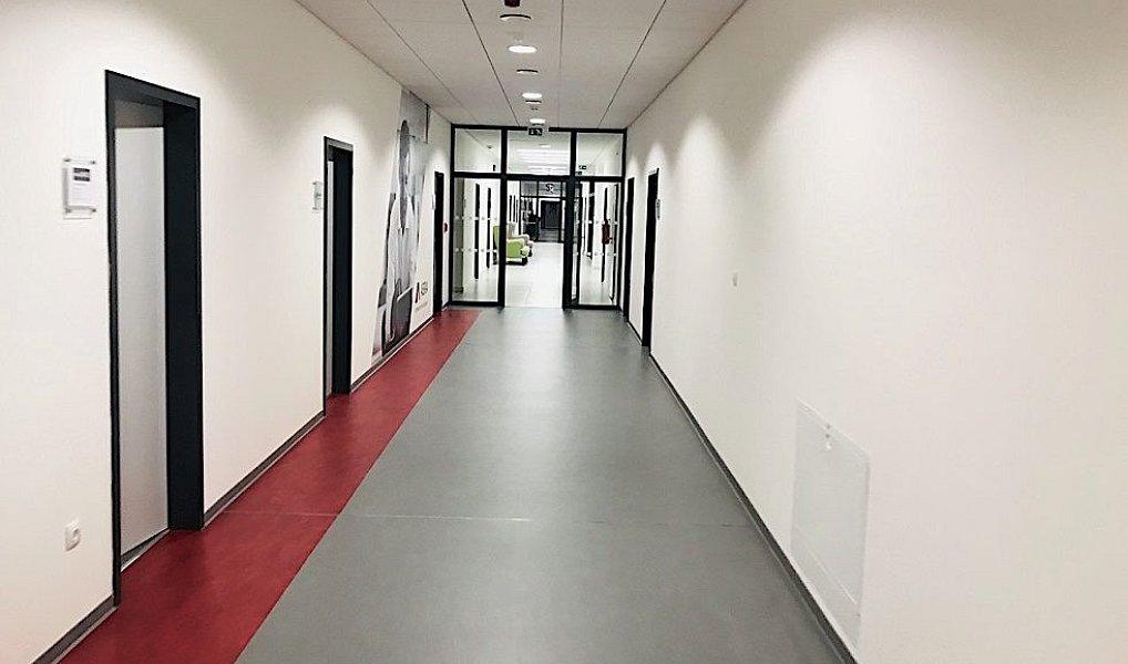 Pronájem kanceláře 186 m², Písek – náhled fotky 9