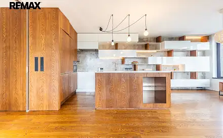 Pronájem bytu 3+kk 112 m², Na Korábě, Praha 8 - Libeň