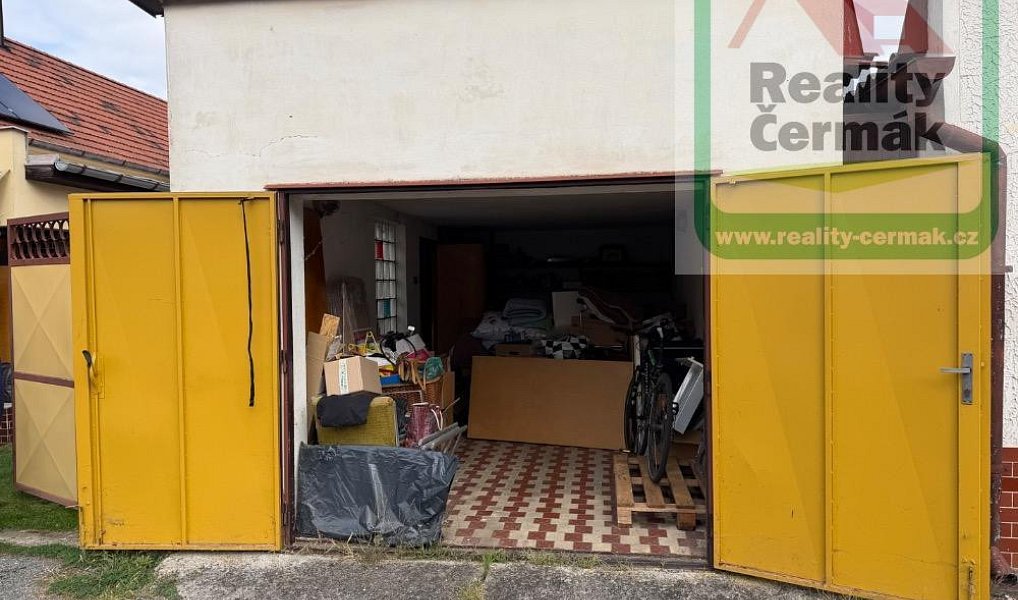 Garáž 22 m2 - ul. Italská, Holýšov, okr. Plzeň-jih, Holýšov – náhled fotky 4
