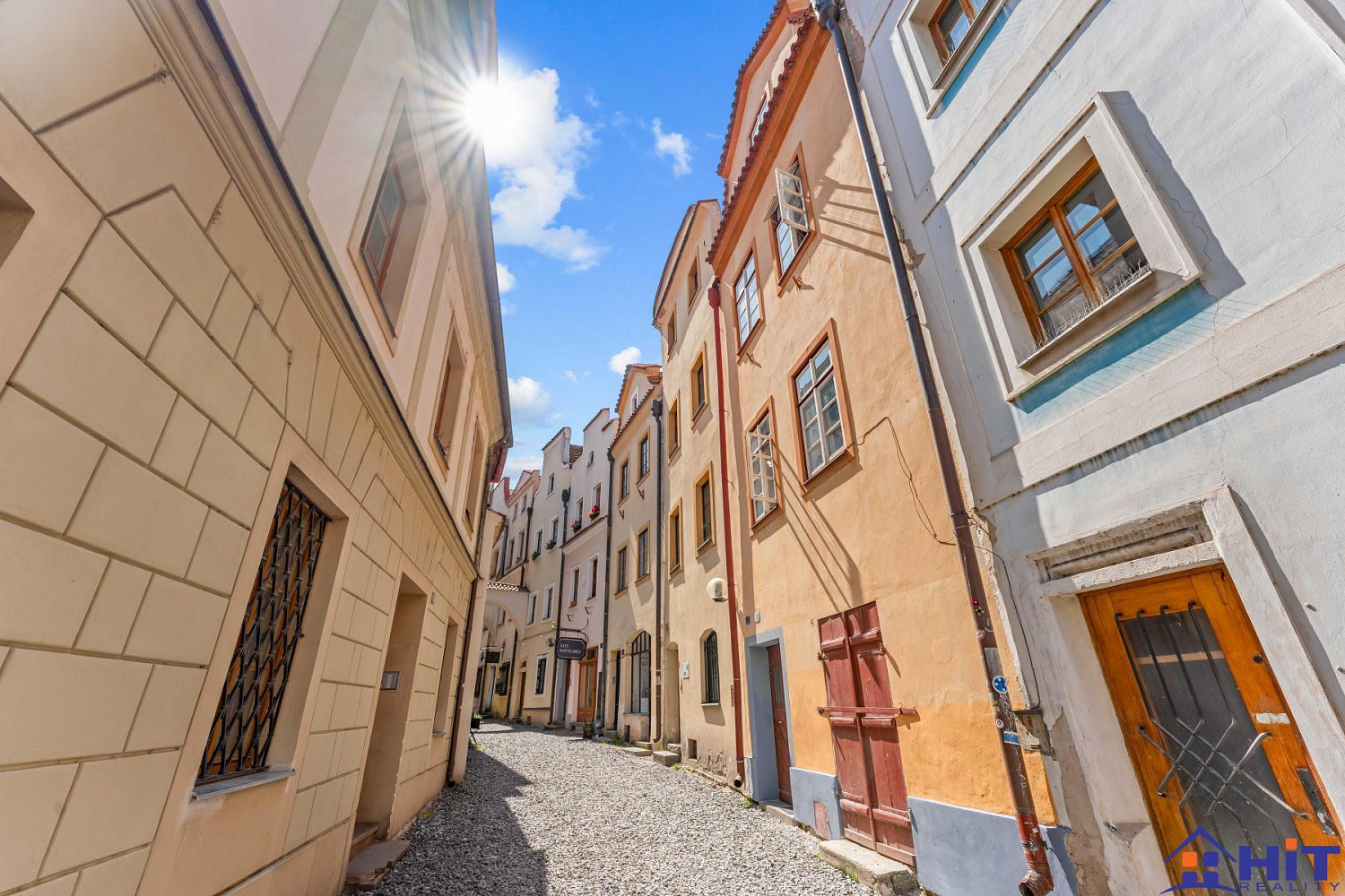 Prodej kanceláře 1 254 m²