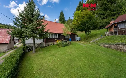 Prodej chaty/chalupy 160 m² s pozemkem 1 244 m², Valašská Senice, okres Vsetín