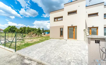 Prodej domu 110 m² s pozemkem 255 m², U Blatenky, Březnice, okres Příbram