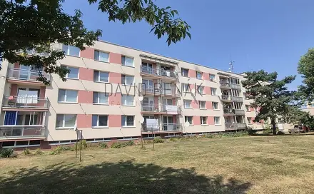 Prodej bytu 1+1 37 m², Gen. Govorova, Smiřice, okres Hradec Králové