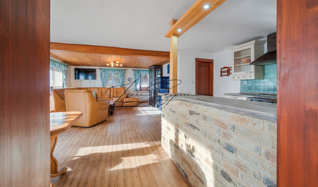 Prodej ubytovacího objektu 208 m², Dráchov – náhled fotky 29