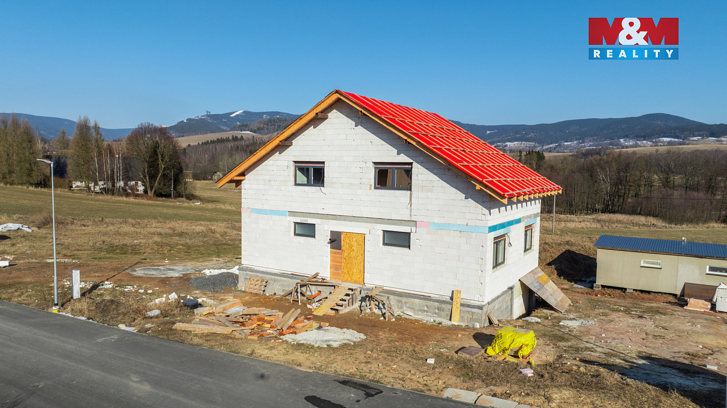 Prodej bytu 2+kk 39 m² – pohled 3