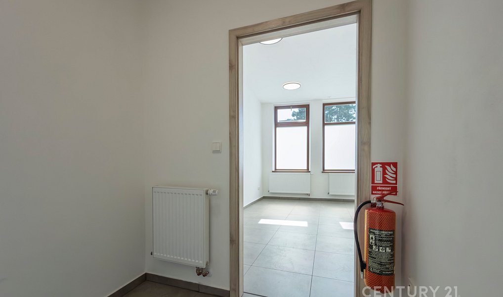 Pronájem obchodních prostor 36 m², Nový Jičín – náhled fotky 4