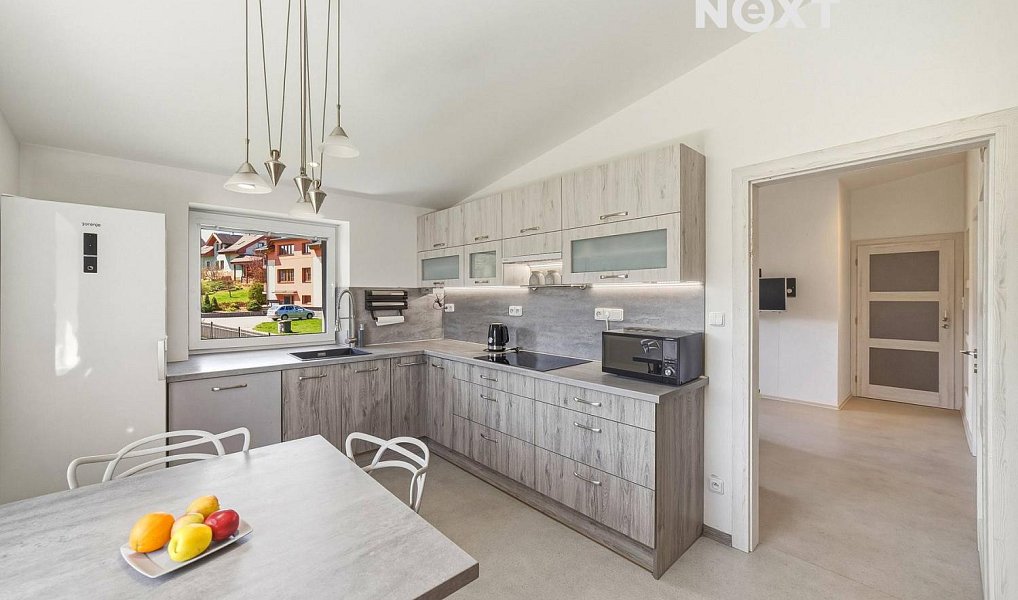 Prodej domu 227 m² s pozemkem 805 m², Dolní Branná – náhled fotky 6
