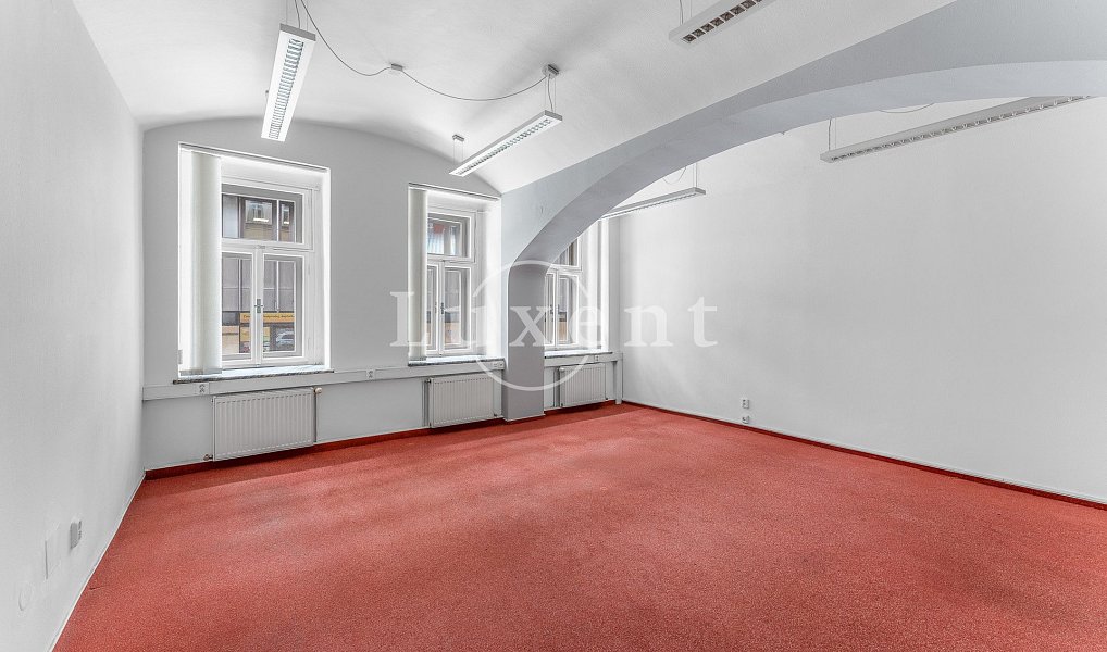 Prodej nájemního domu, činžáku 805 m², Praha – náhled fotky 2
